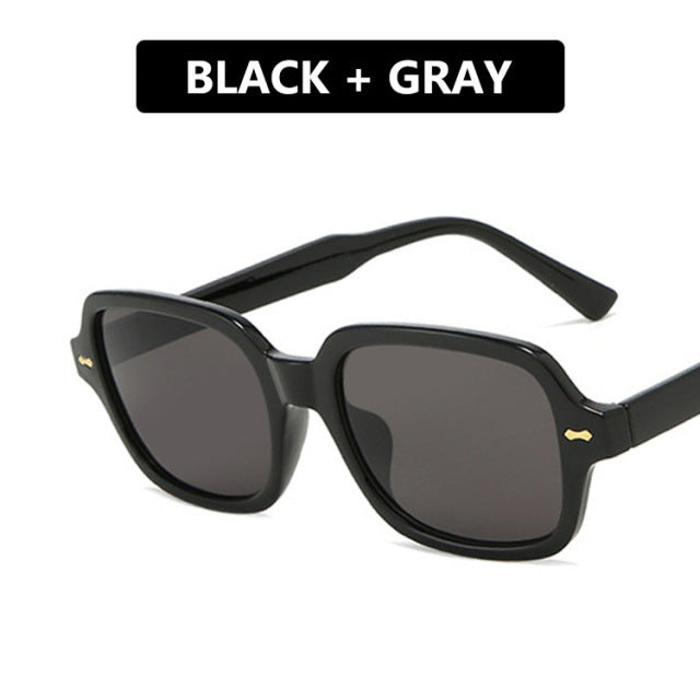 Women's square sunglasses with stylish and robust frame Skanto