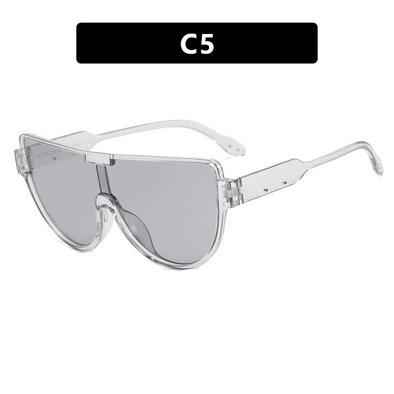 Dame Fashion-solbrille med futuristisk skjold-design Skanto
