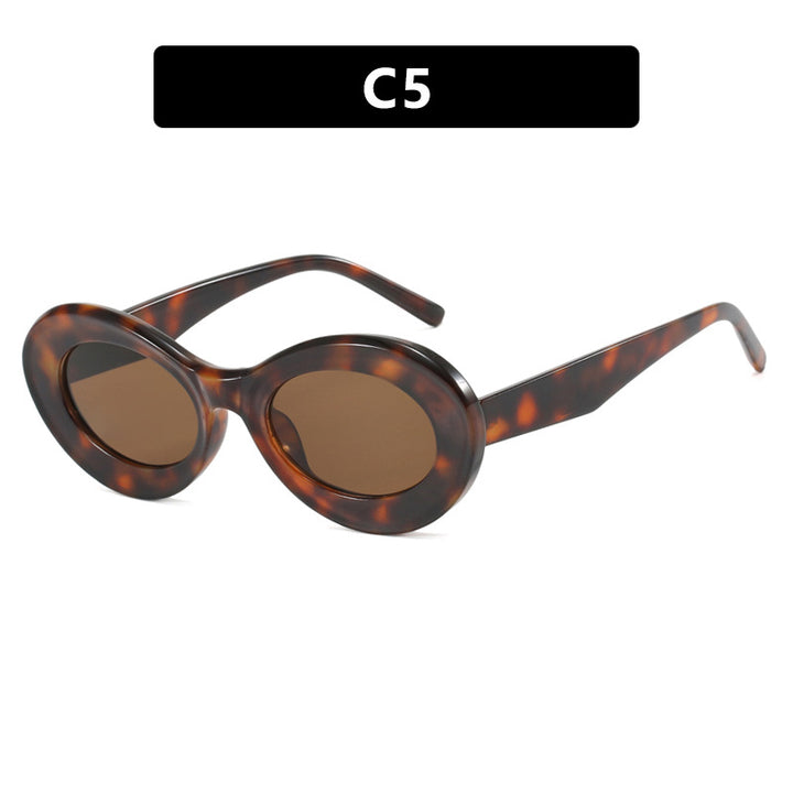 Women's oval sunglasses with modern lenses Skanto