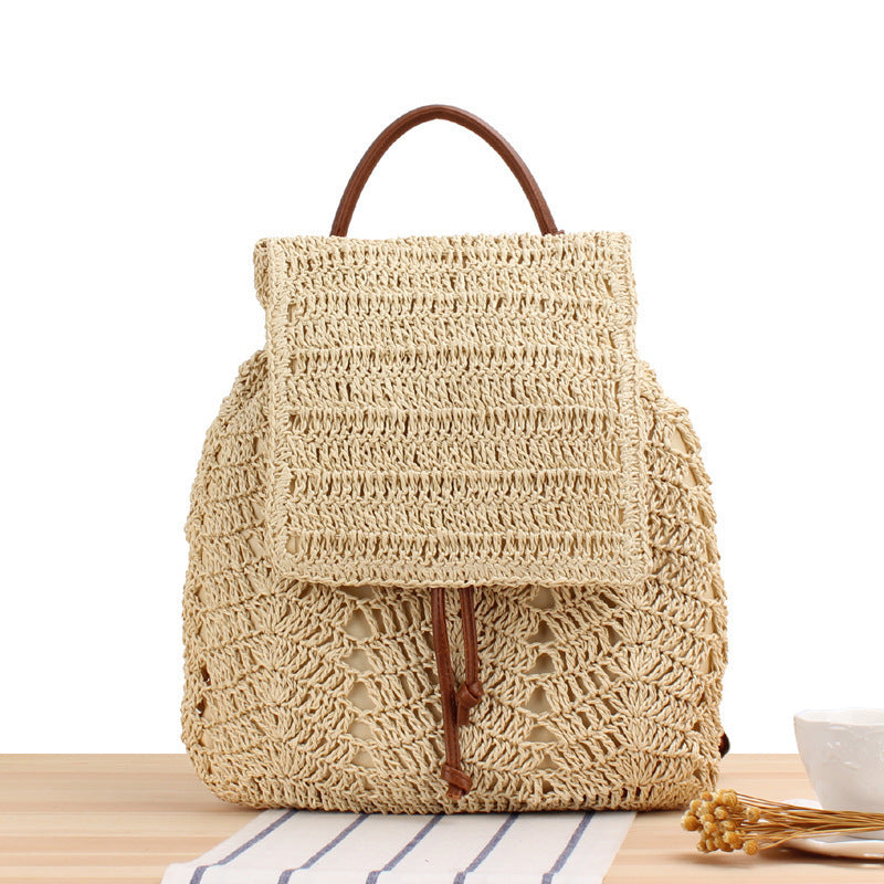 Backpack made of natural raffia with leather details Skanto