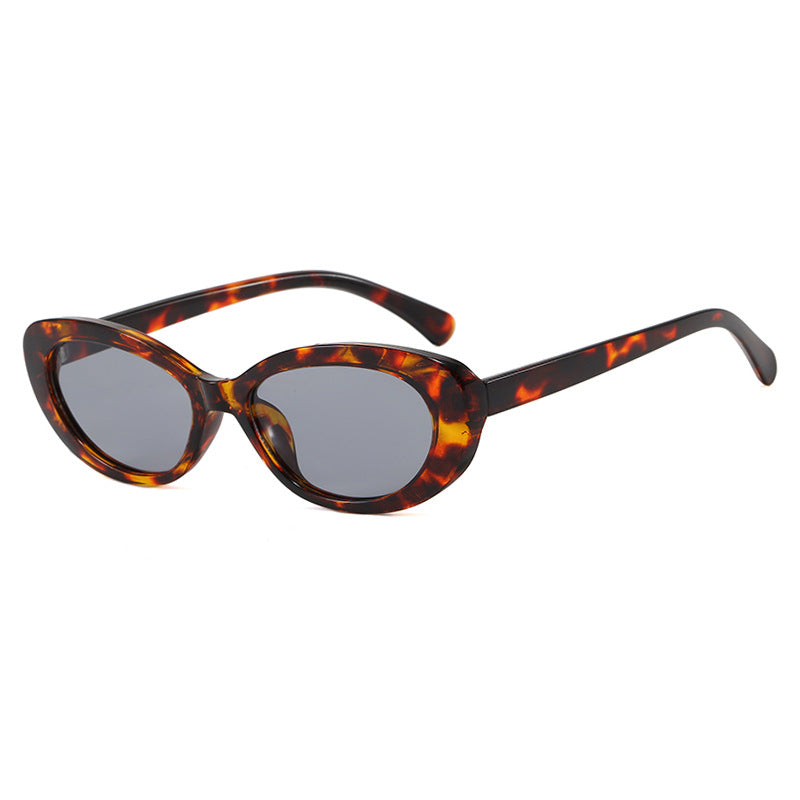 Women's Fashion Cat-Eye Sunglasses with UV Protection and Elegant Frame Skanto