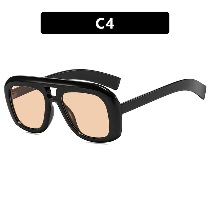 Women's Bold Sunglasses in Elegant Style Skanto