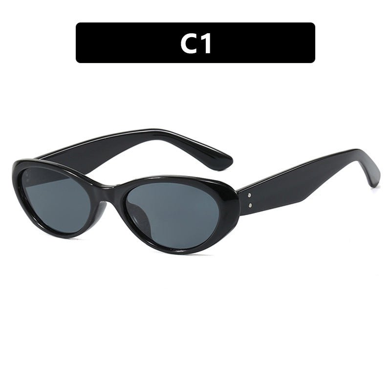 Women's Fashion Cat-Eye Sunglasses with High-Quality Plastic Frame and UV Protection Skanto