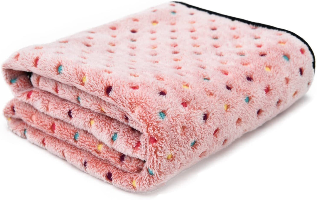 Damen Fluffy Kosedekke med fargerik prikkedesign Skanto
