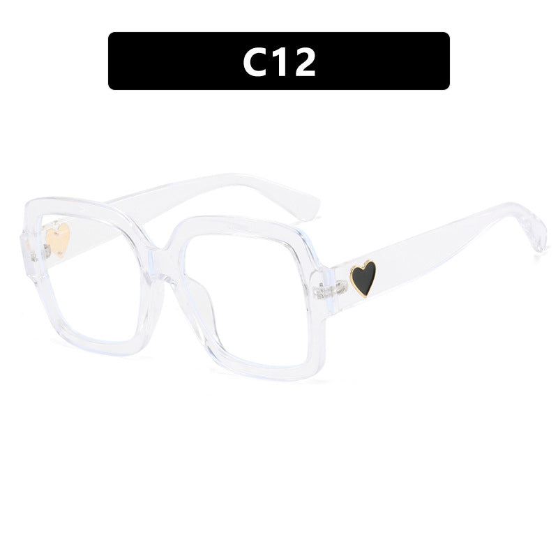 Women's square sunglasses with modern heart accent Skanto