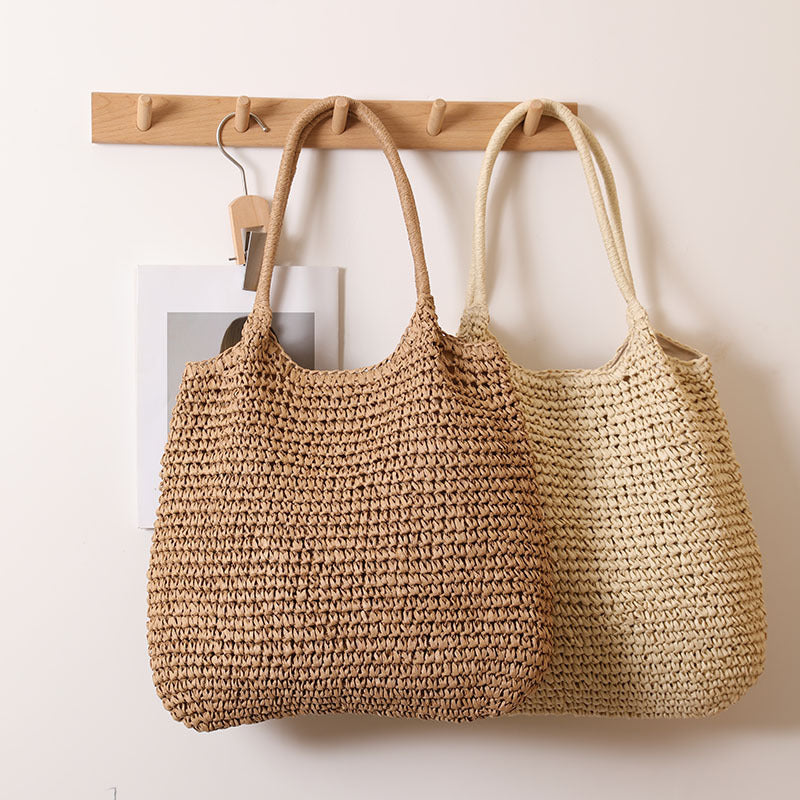 Handmade raffia tote bag with sturdy handles Skanto