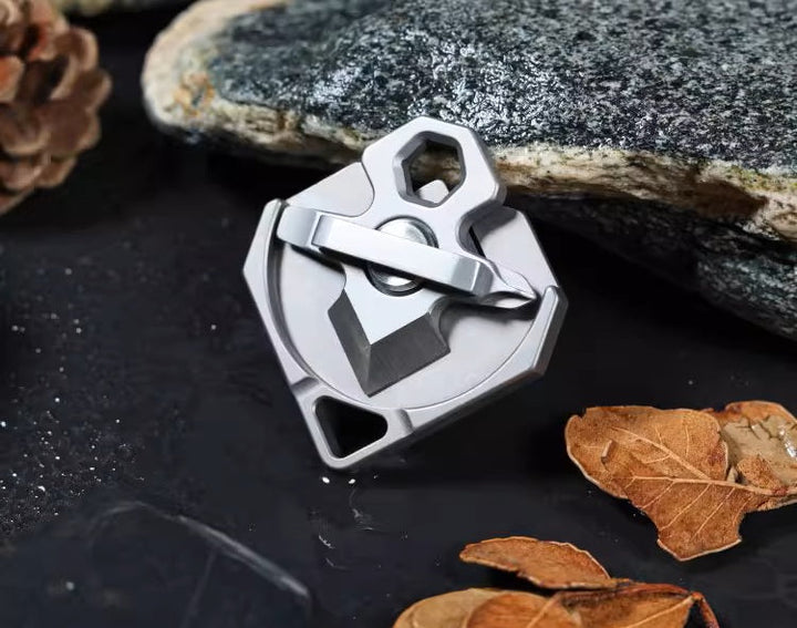 Skanto | Titanium EDC Multi-verktøy - Skrutrekker, Skiftenøkkel, Kul Pendel