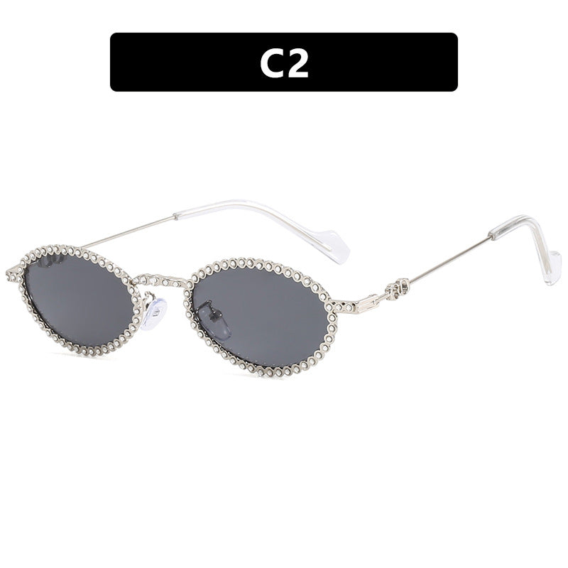 Women's eccentric sunglasses with original frame and modern lenses Skanto