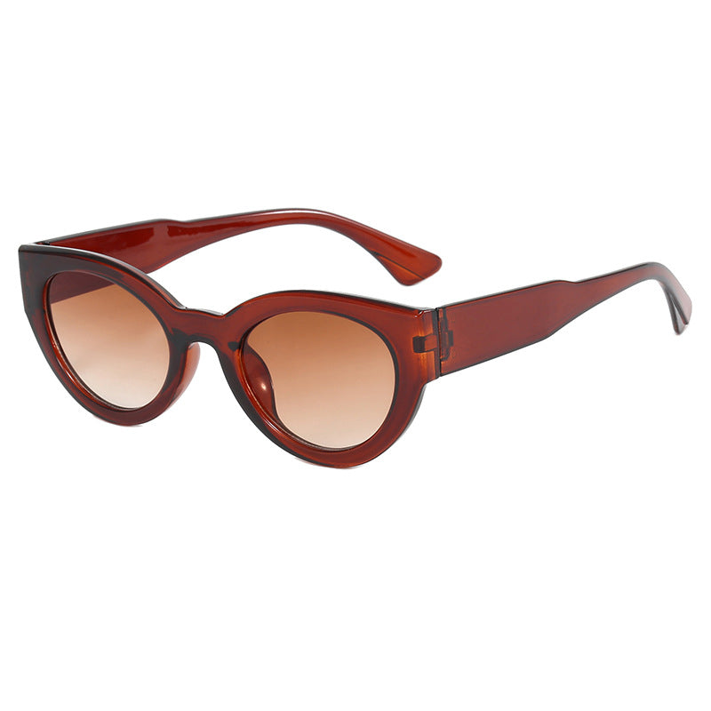 Dame moteriktig firkantet solbrille med speilende glass Skanto