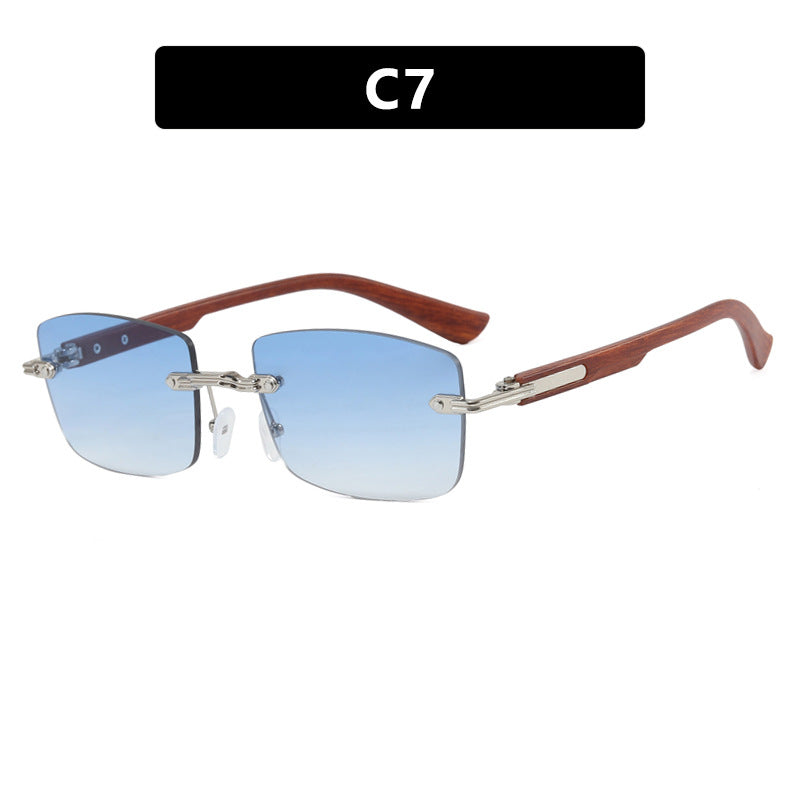 Women's square sunglasses with wood frame and gradient lenses Skanto