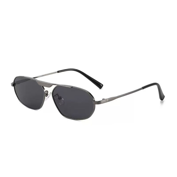 Dame moteriktig solbrille i elegant polygon-design Skanto
