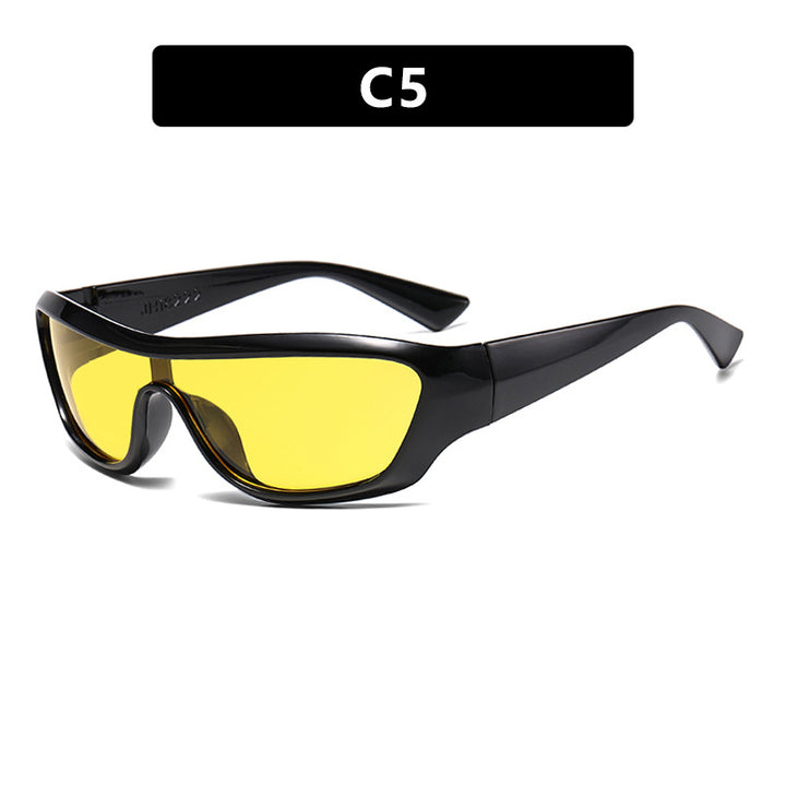Women's Sport Sunglasses with Ergonomic Design and Protective Lenses Skanto