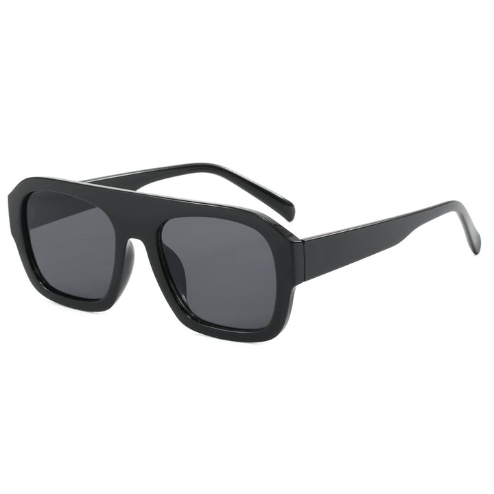 Dame oversized kvadratisk solbrille med moderne design Skanto