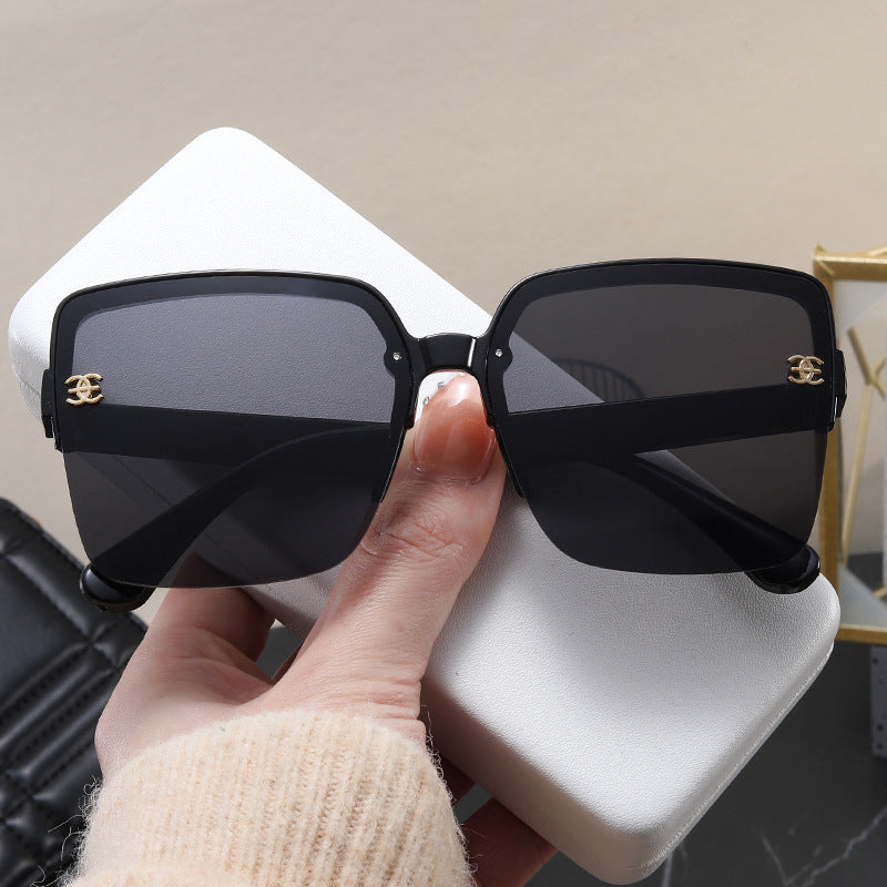 Dame oversized kvadratisk solbrille med høykvalitets linser Skanto