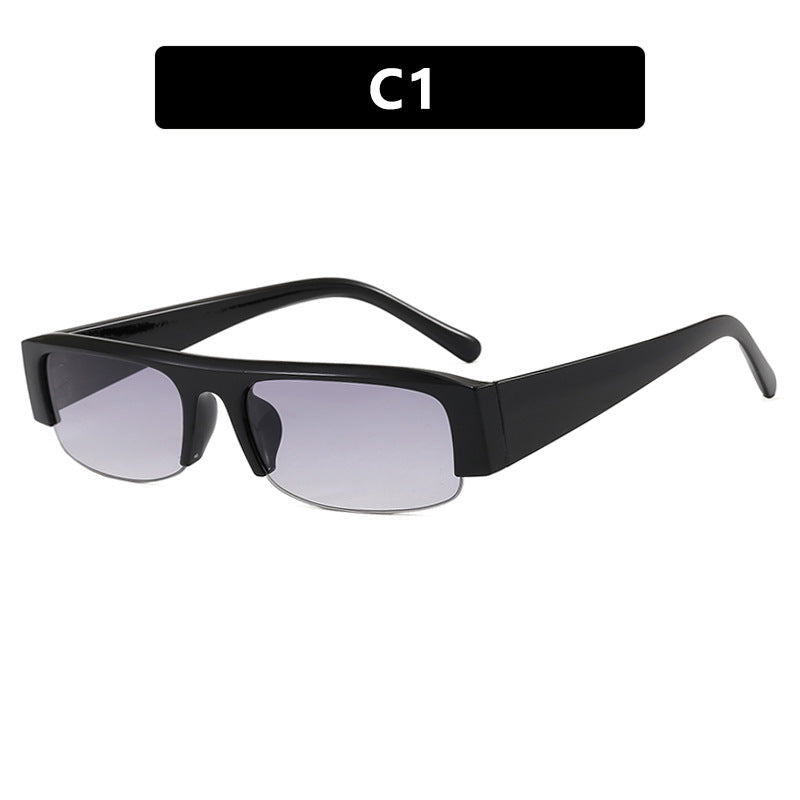 Women's urban style sunglasses with wide frame and protective UV filter Skanto