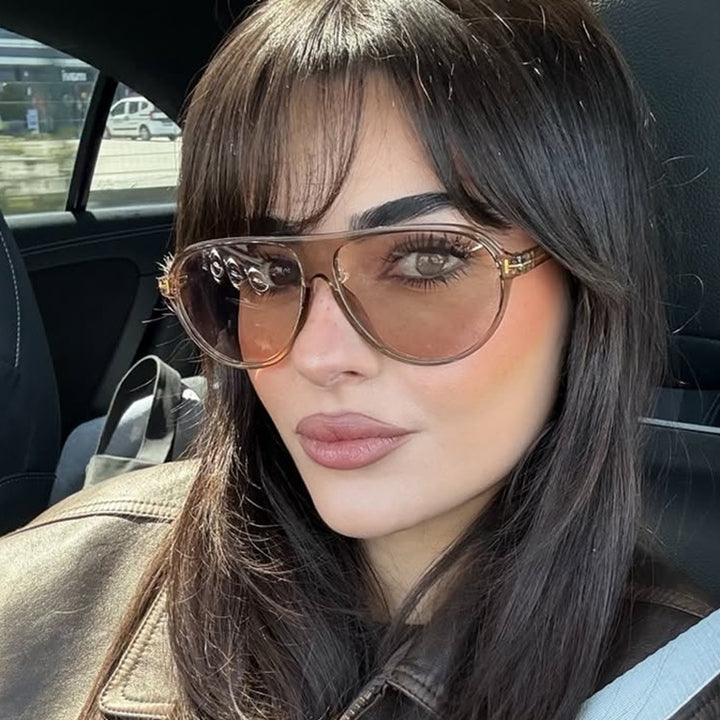 Women's stylish sunglasses in aerodynamic design Skanto