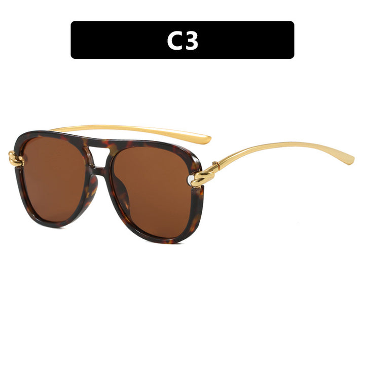 Women's sports sunglasses with wide plastic frame and UV protection Skanto