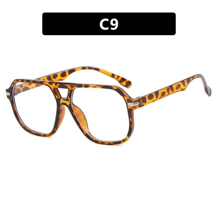 Women's Fashion Sunglasses with Protective UV Filter and Stylish Lenses Skanto