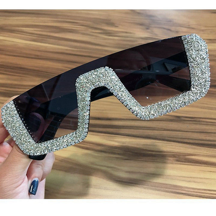 Dame elegant glitter-solbriller med markant ramme Skanto
