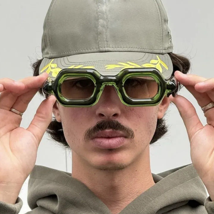 Women's shaped sunglasses Skanto