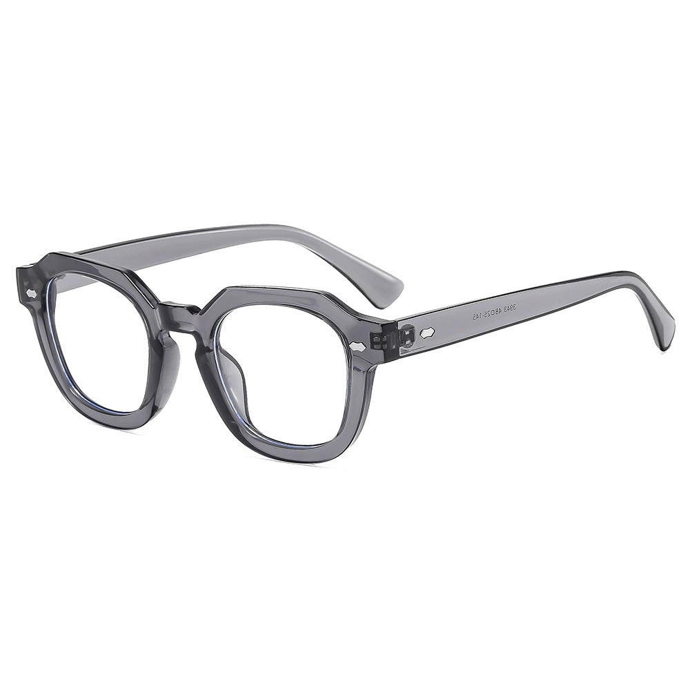 Women's sunglasses in modern design with polarized lenses Skanto