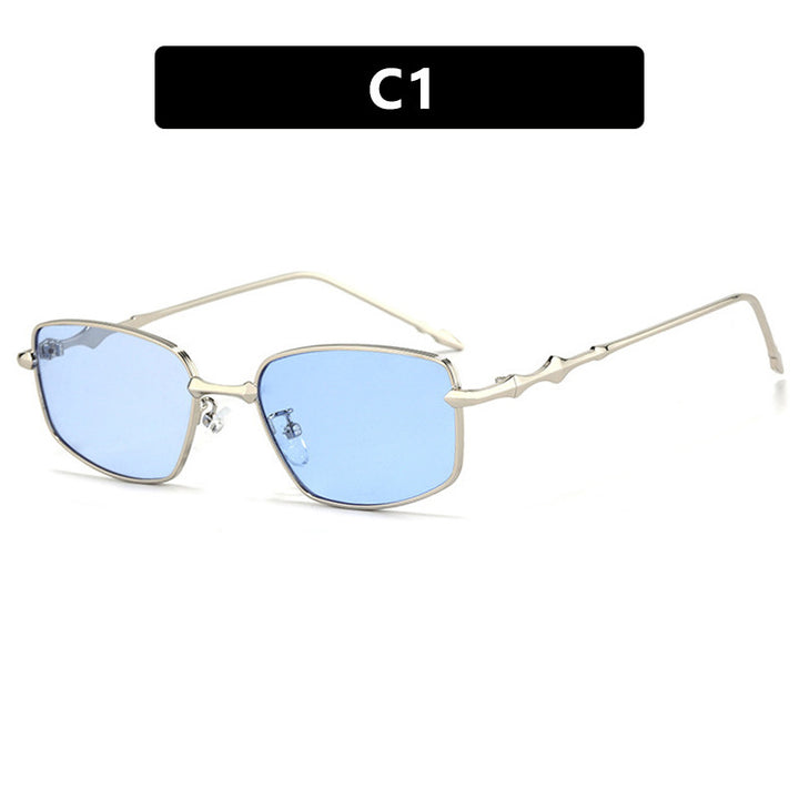 Dame moteriktig kvadratisk solbrille i unikt design Skanto