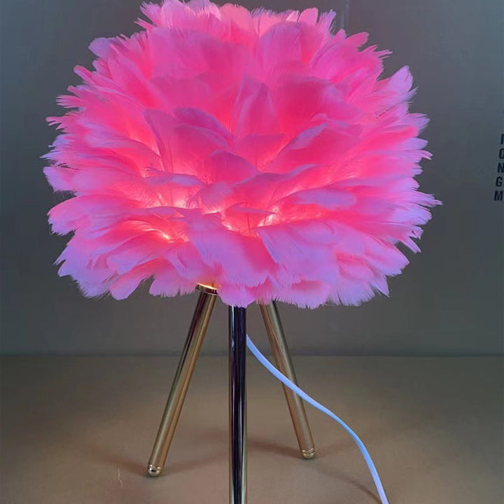 Skanto | Fjær Bordlampe