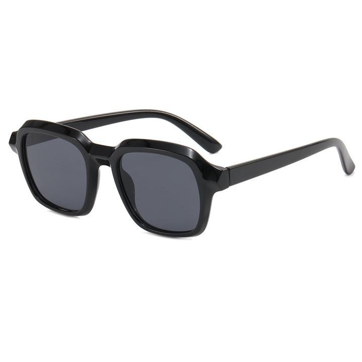 Dame kvadratisk solbrille med stilige rammer Skanto