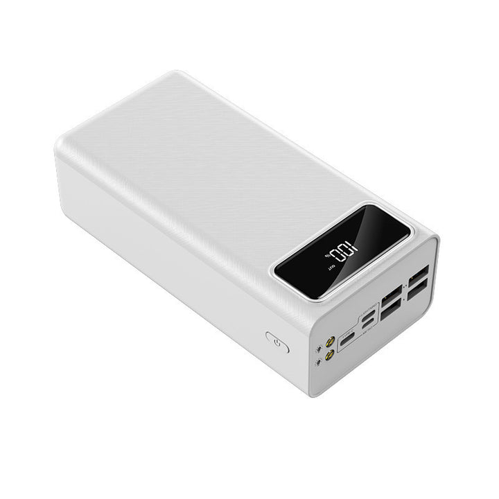 Powerbank med digital ladestatusvisning fra Skanto