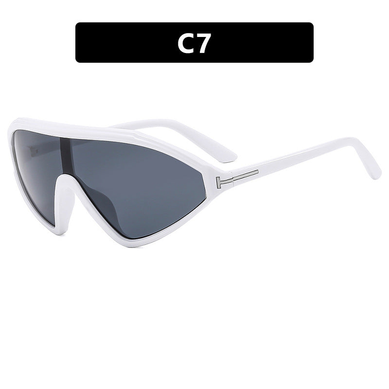Women's Sport Sunglasses with Aerodynamic Design and UV Protection Skanto