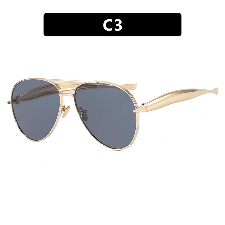 Women's Pilot Sunglasses with Elegant Details and Protective UV Filter Skanto