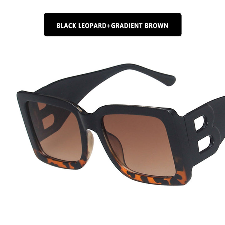 Women's fashionable sunglasses in trendy leopard design Skanto