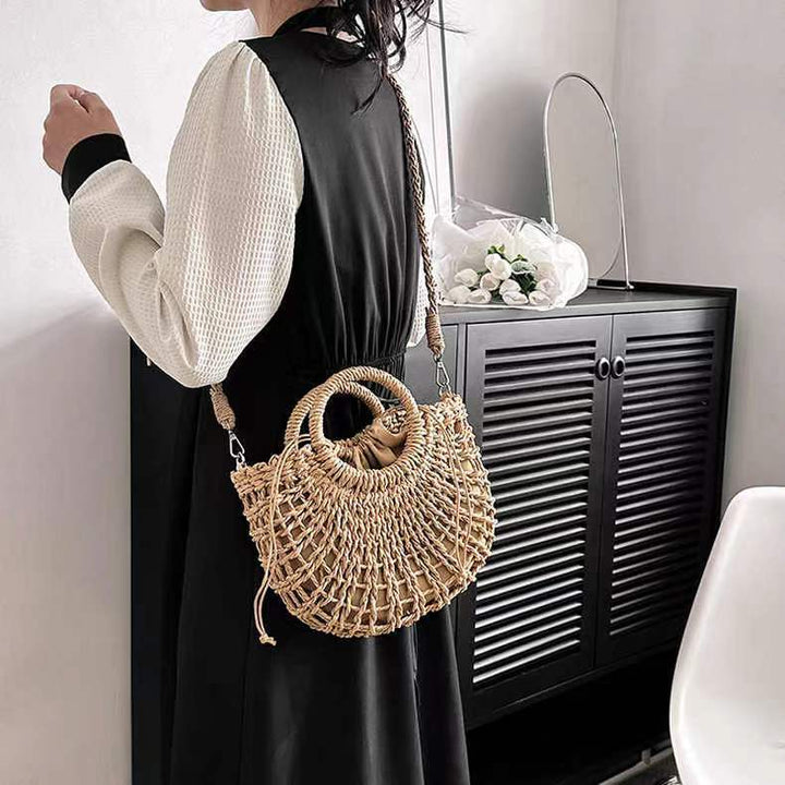 Handmade basket bag with playful design Skanto