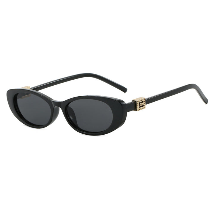 Women's Elegant Cat-Eye Sunglasses with Fine Accents Skanto