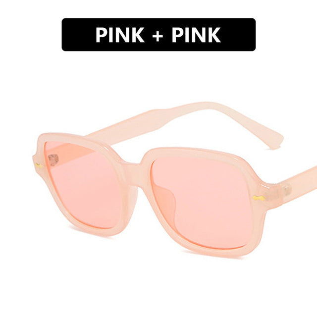Women's square sunglasses with stylish and robust frame Skanto