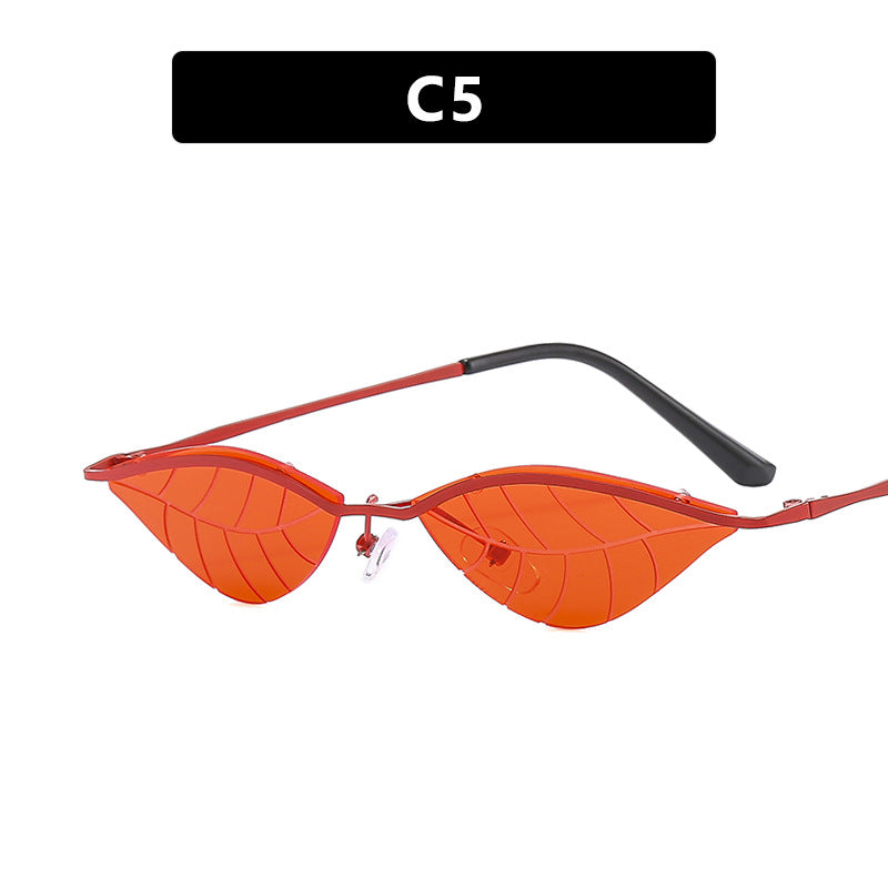 Dame Cat-Eye solbriller med innovativt bladdesign Skanto