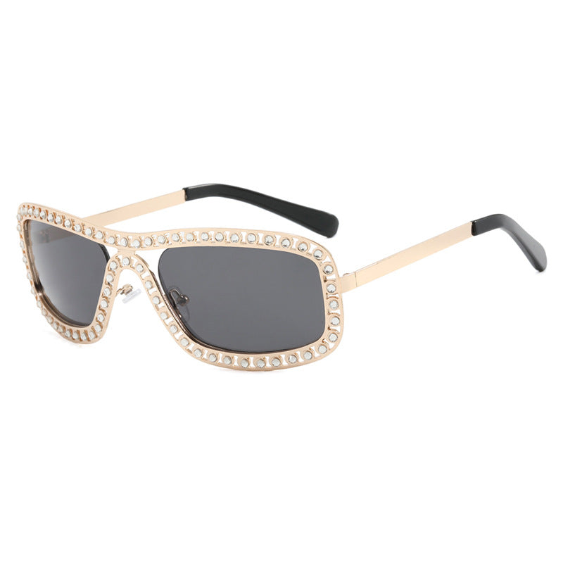 Women's fashionable sunglasses with sparkling frame Skanto