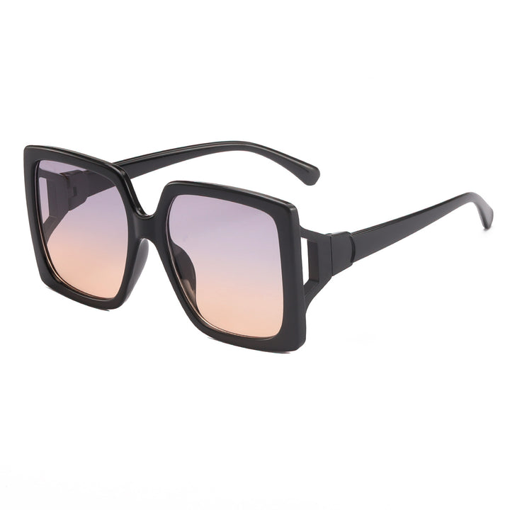 Dame modische oversized solbrille med gradient-innfatninger Skanto