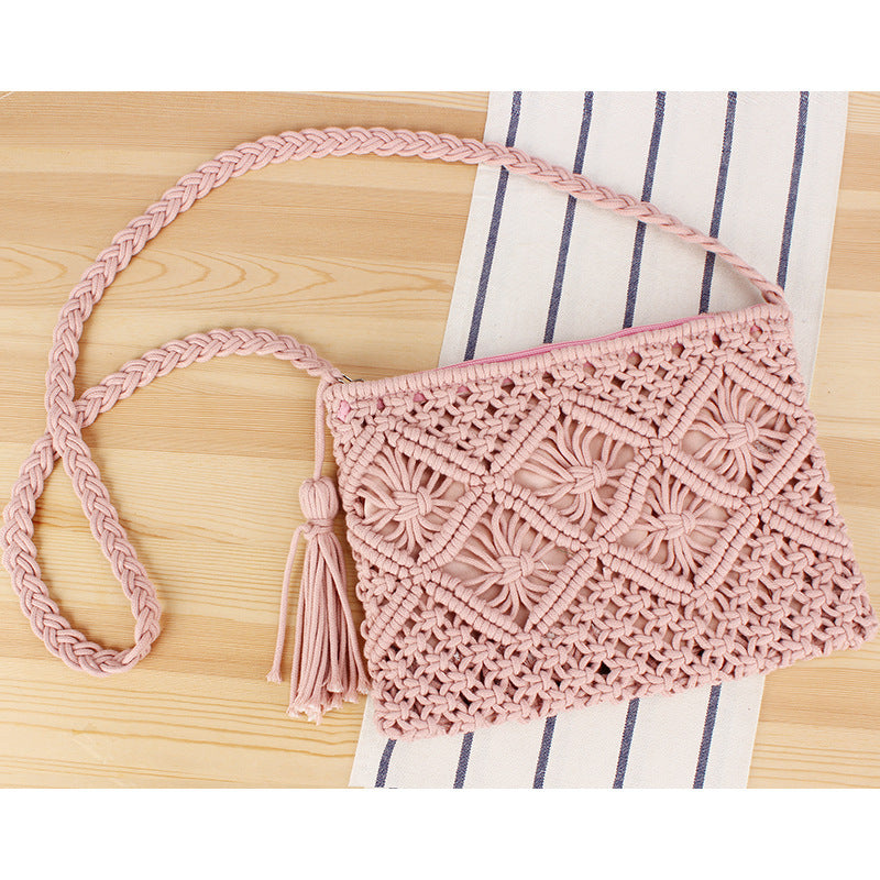 Hand-manipulated macrame shoulder bag Skanto