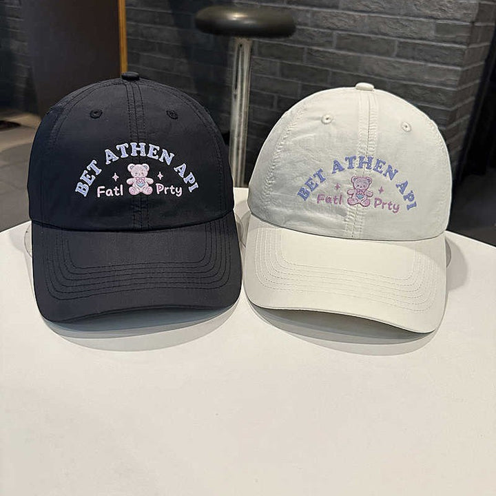 Kvinne Lekende Brodert Caps Skanto