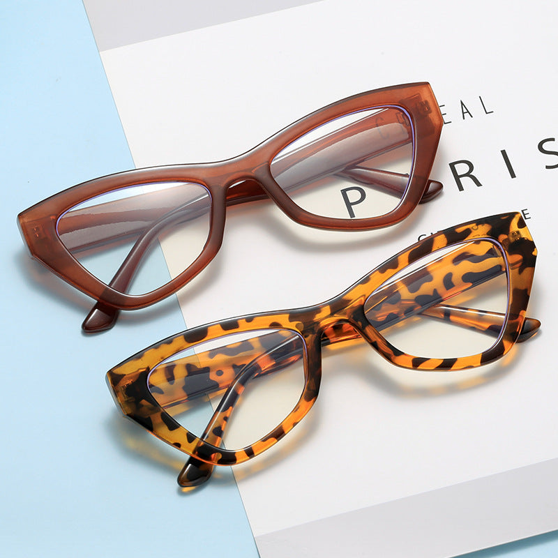 Dame Cat-Eye-briller med trendy gjennomsiktig ramme Skanto