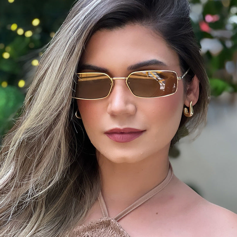 Women's stylish square sunglasses with polarized lenses Skanto