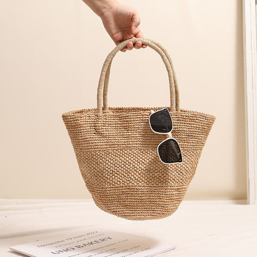 Handmade straw tote bag with sturdy handles Skanto