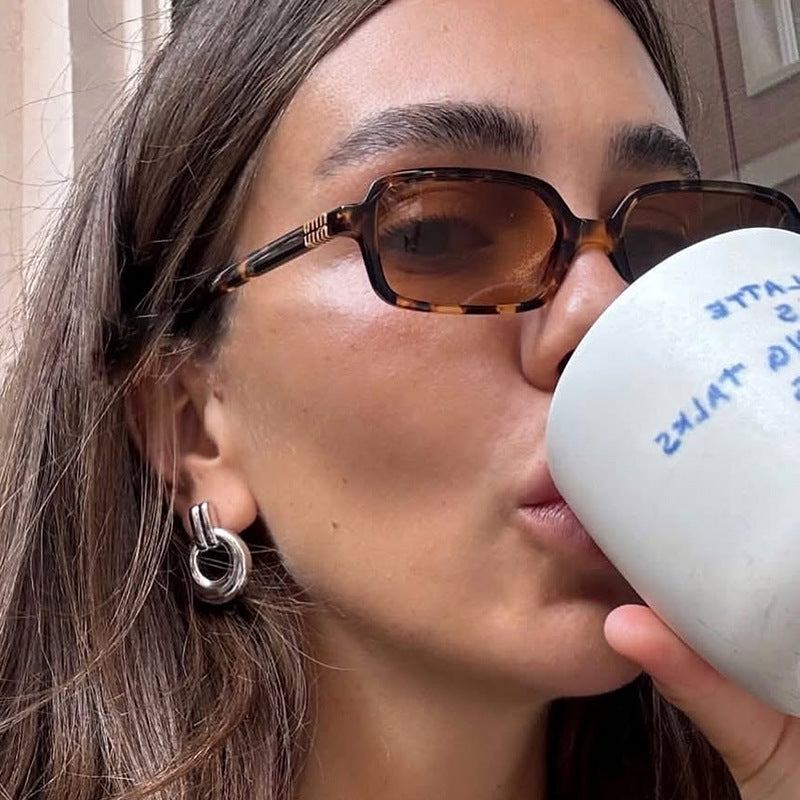 Women's fashionable square glasses with elegant plastic frame and golden accents Skanto