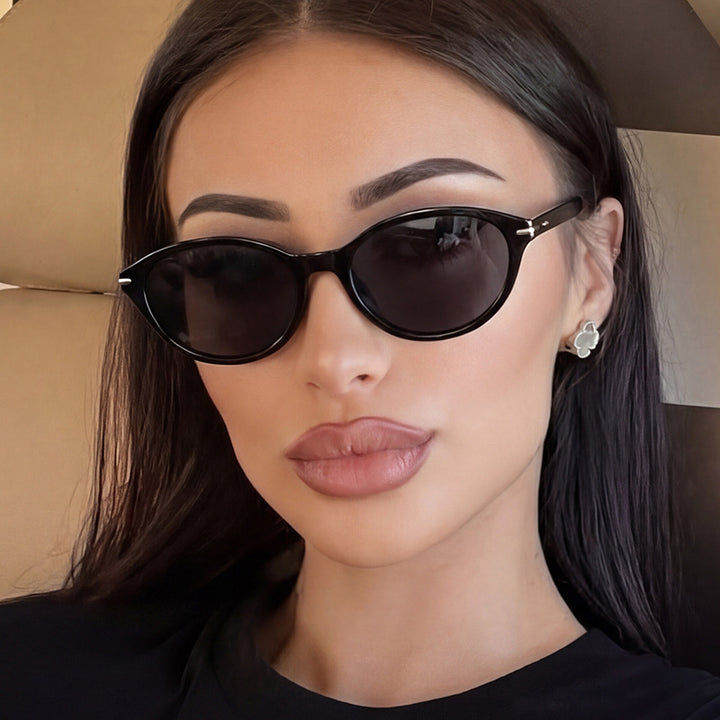 Women's Designer Glasses in Stylish Cat-Eye Design Skanto