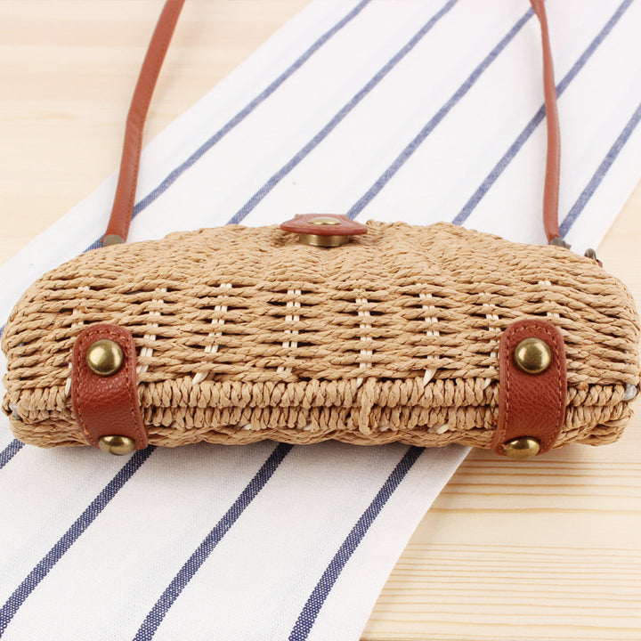 Rattan Skulderveske i Halvmåneformet Design Skanto