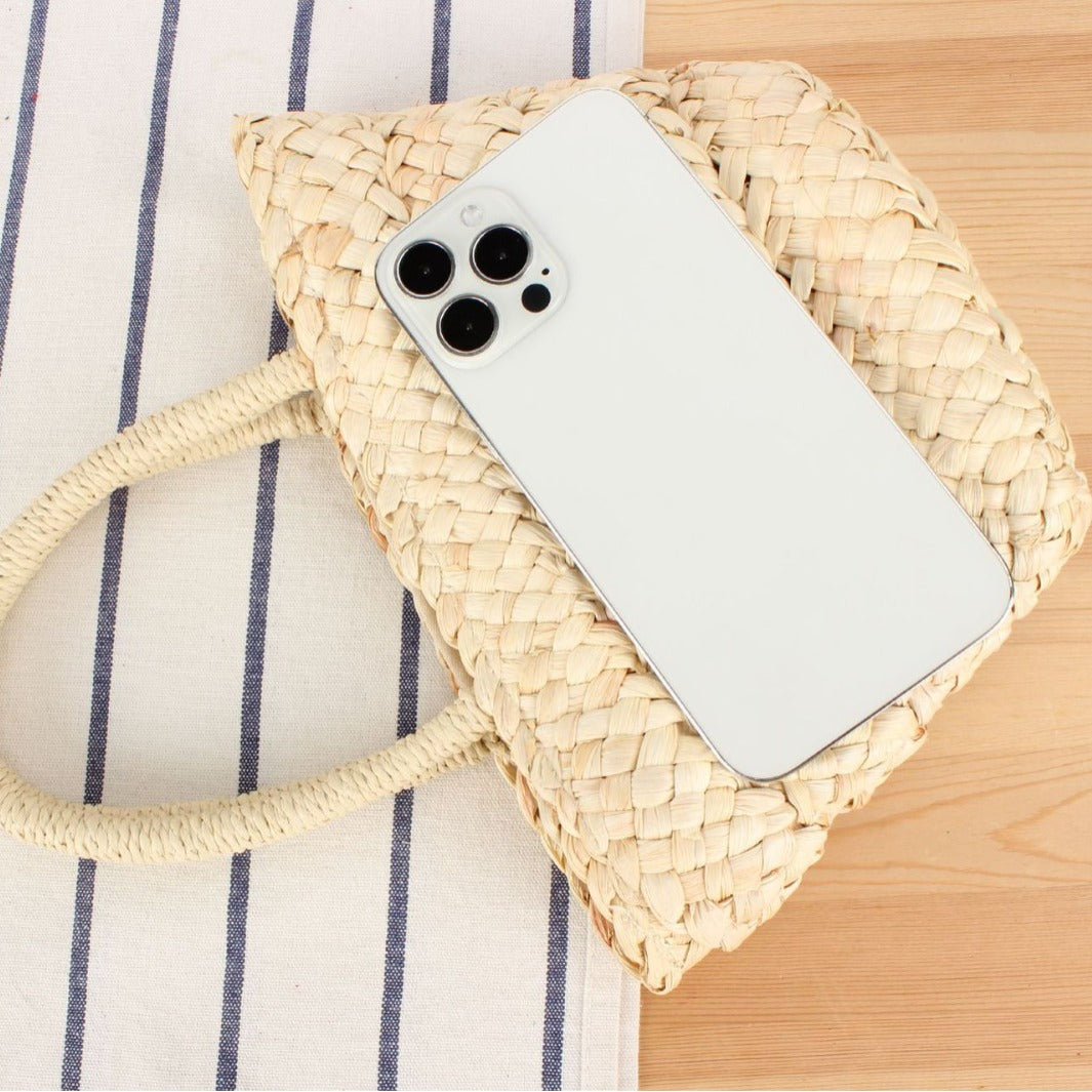 Handbag made of natural woven material Skanto