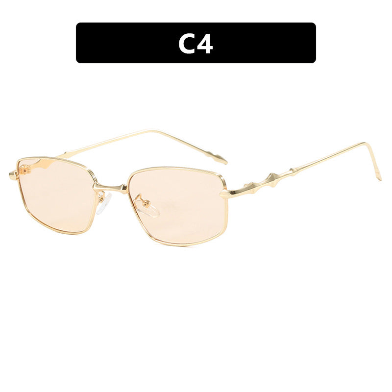 Dame modisk solbrille med innovativ ramme og UV-beskyttelse Skanto