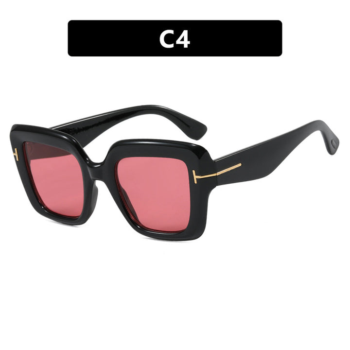 Women's square sunglasses with comfortable plastic frame and UV protection Skanto