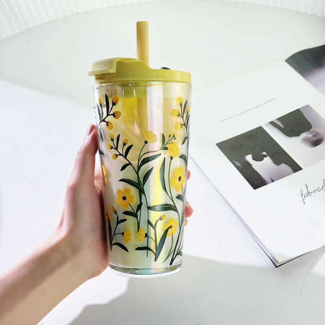 Dame drikkebeger med praktisk silikonskall og dekorative blomsterdesign Skanto